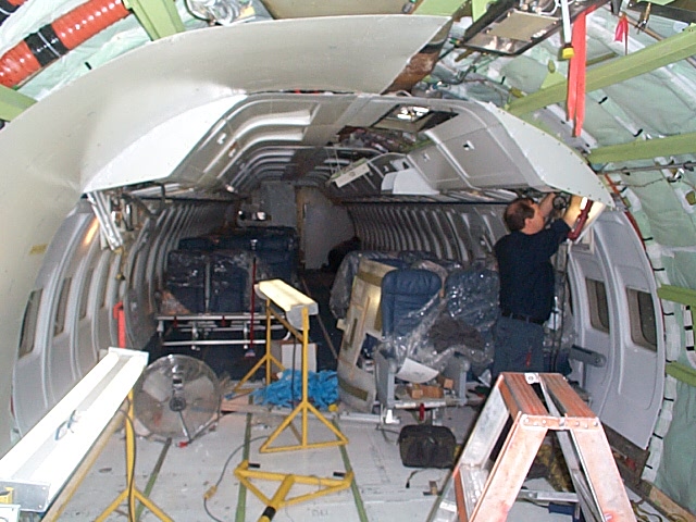 Boeing_737_insulation.jpg